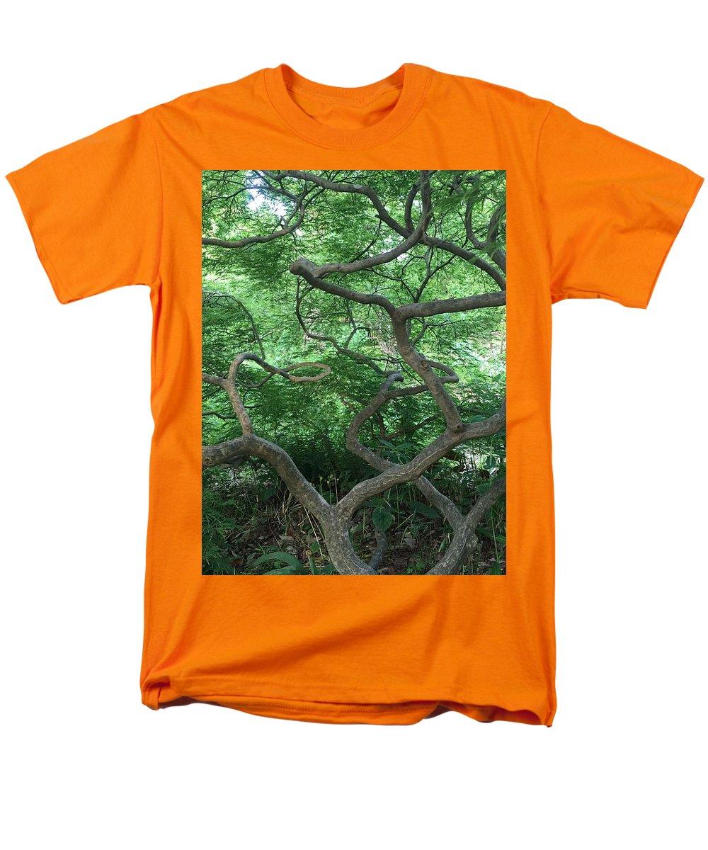 Cascading Japanese Maple - Men's T-Shirt (Regular Fit)