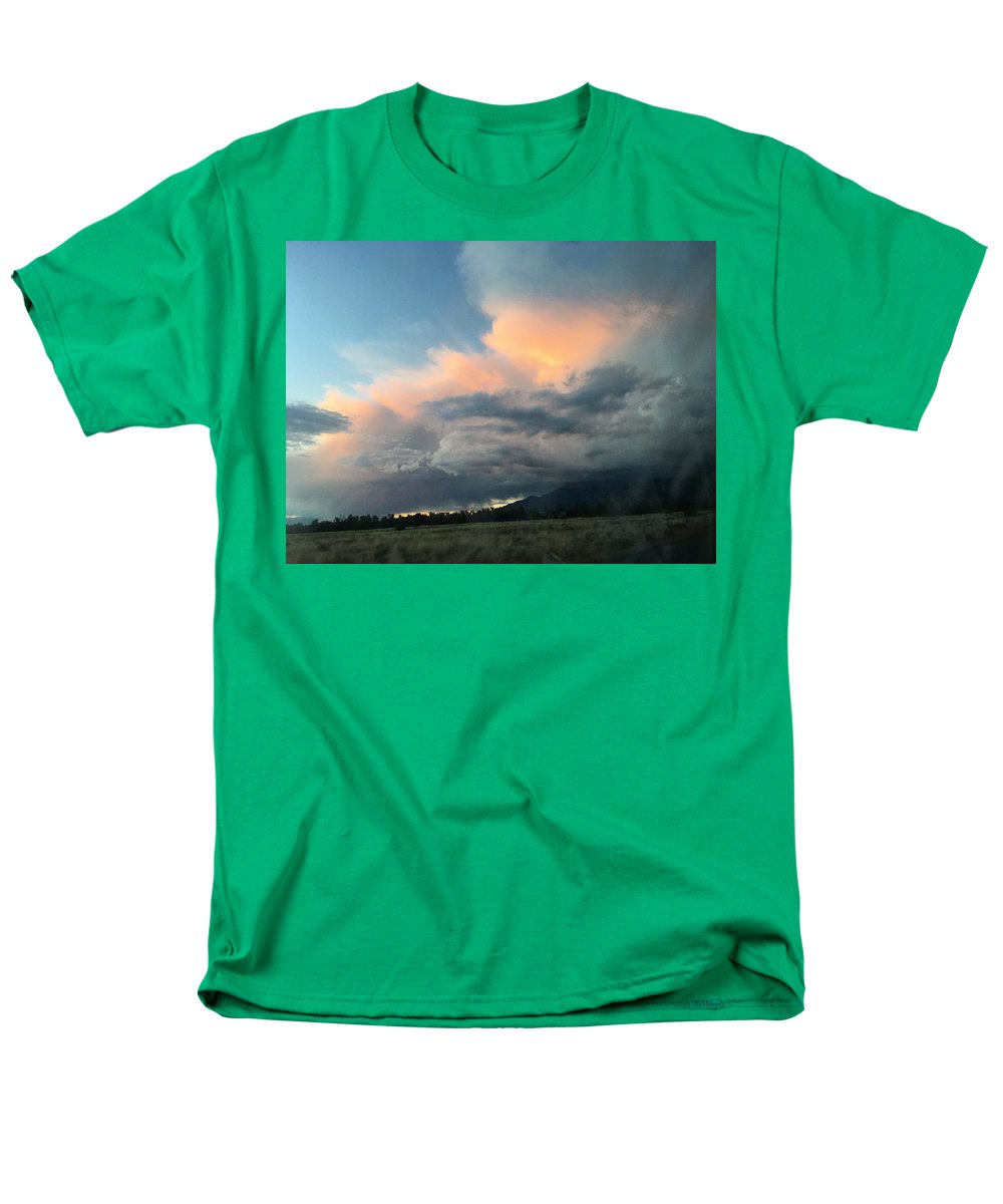 Beautiful Summer Storms Crestone - Men's T-Shirt (Regular Fit)