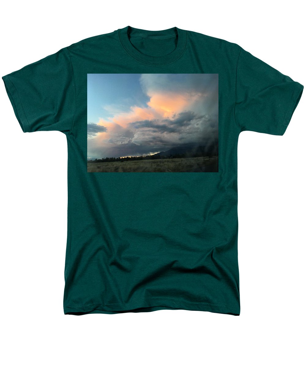Beautiful Summer Storms Crestone - Men's T-Shirt (Regular Fit)