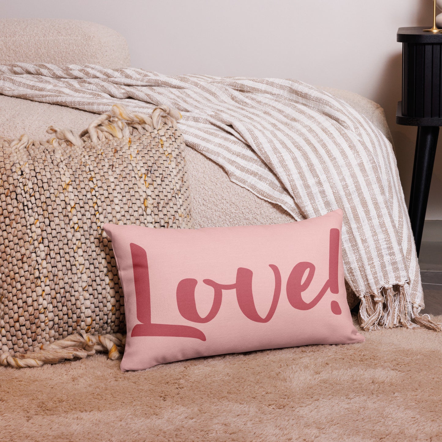 PREMIUM PILLOW CASE : LOVE!