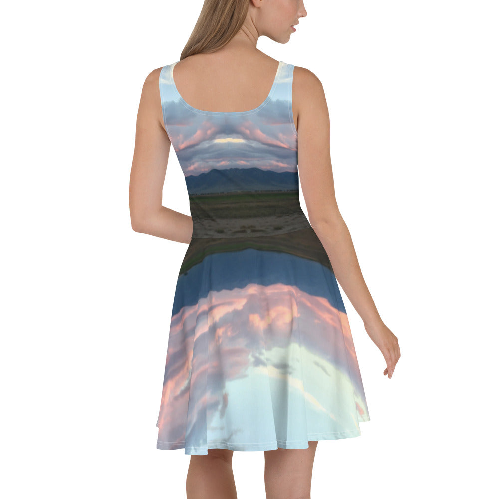 FLOWING DRESS : CLOUDS BEFORE DUSK