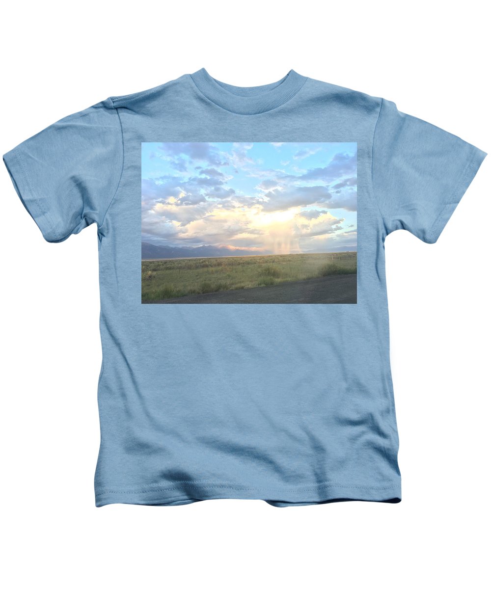 Far Away Rain - Kids T-Shirt