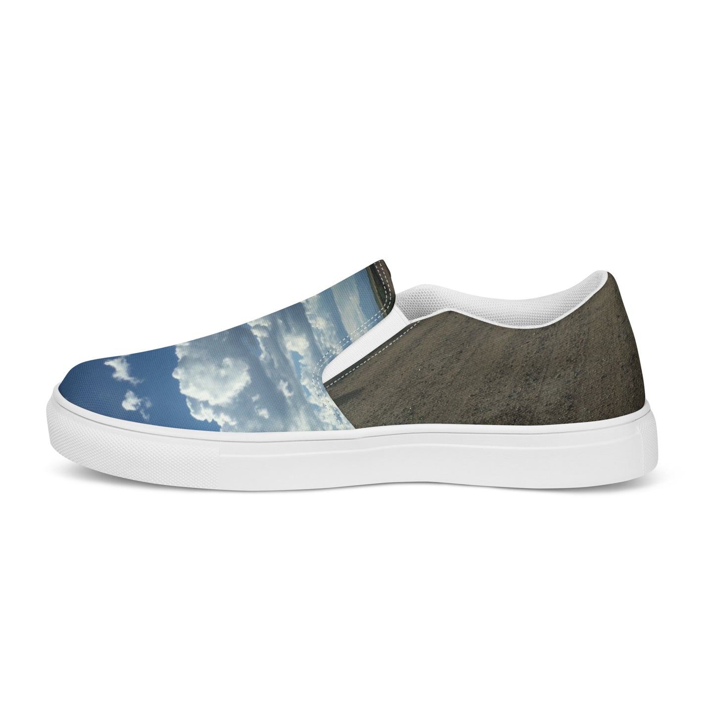 MEN'S SLIP-ON CANVAS SHOES