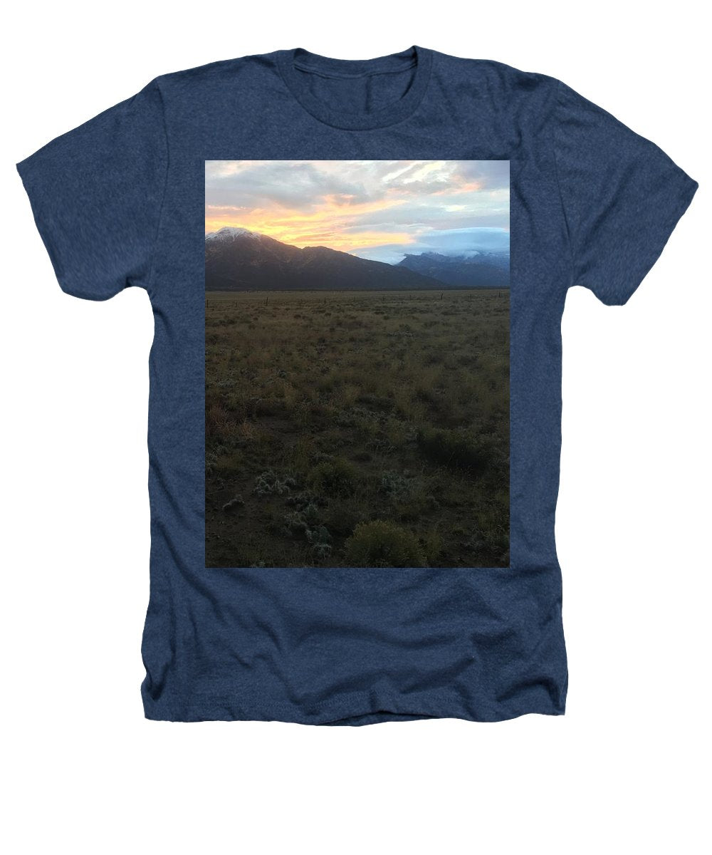 Snowy Morning Mists Crestone - Heathers T-Shirt