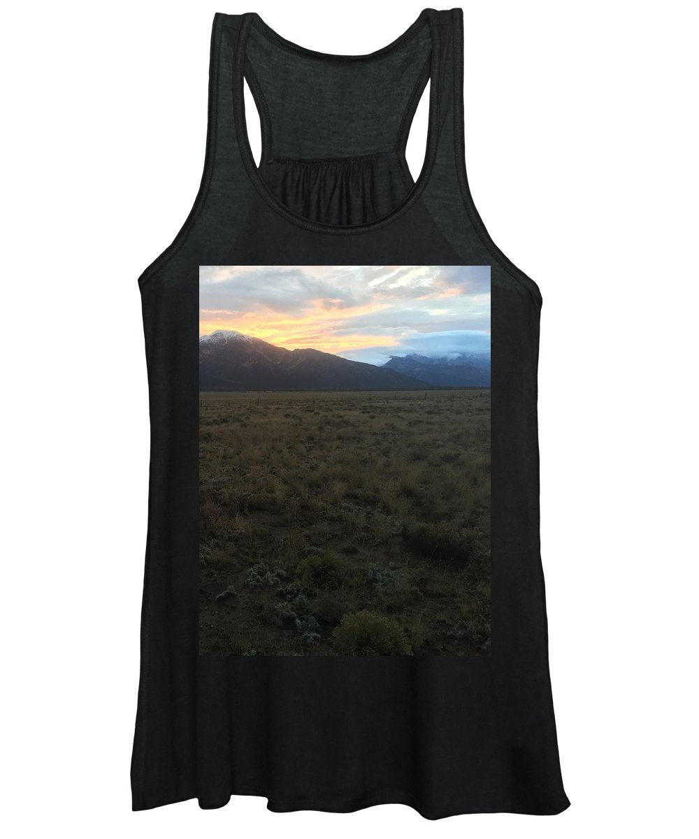 Snowy Morning Mists Crestone - Women's Tank Top