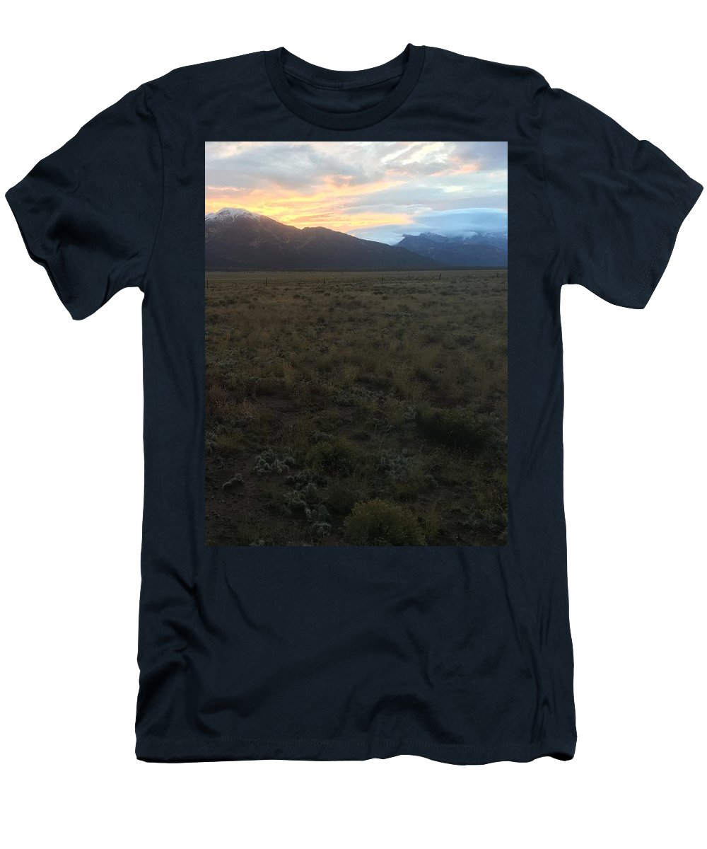 Snowy Morning Mists Crestone - T-Shirt