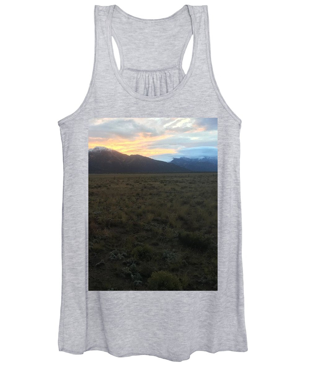 Snowy Morning Mists Crestone - Women's Tank Top