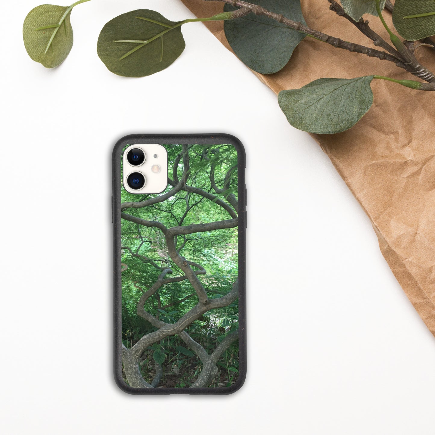 SPECKLED IPHONE CASE : GREEN CASCADING MAPLE TREE