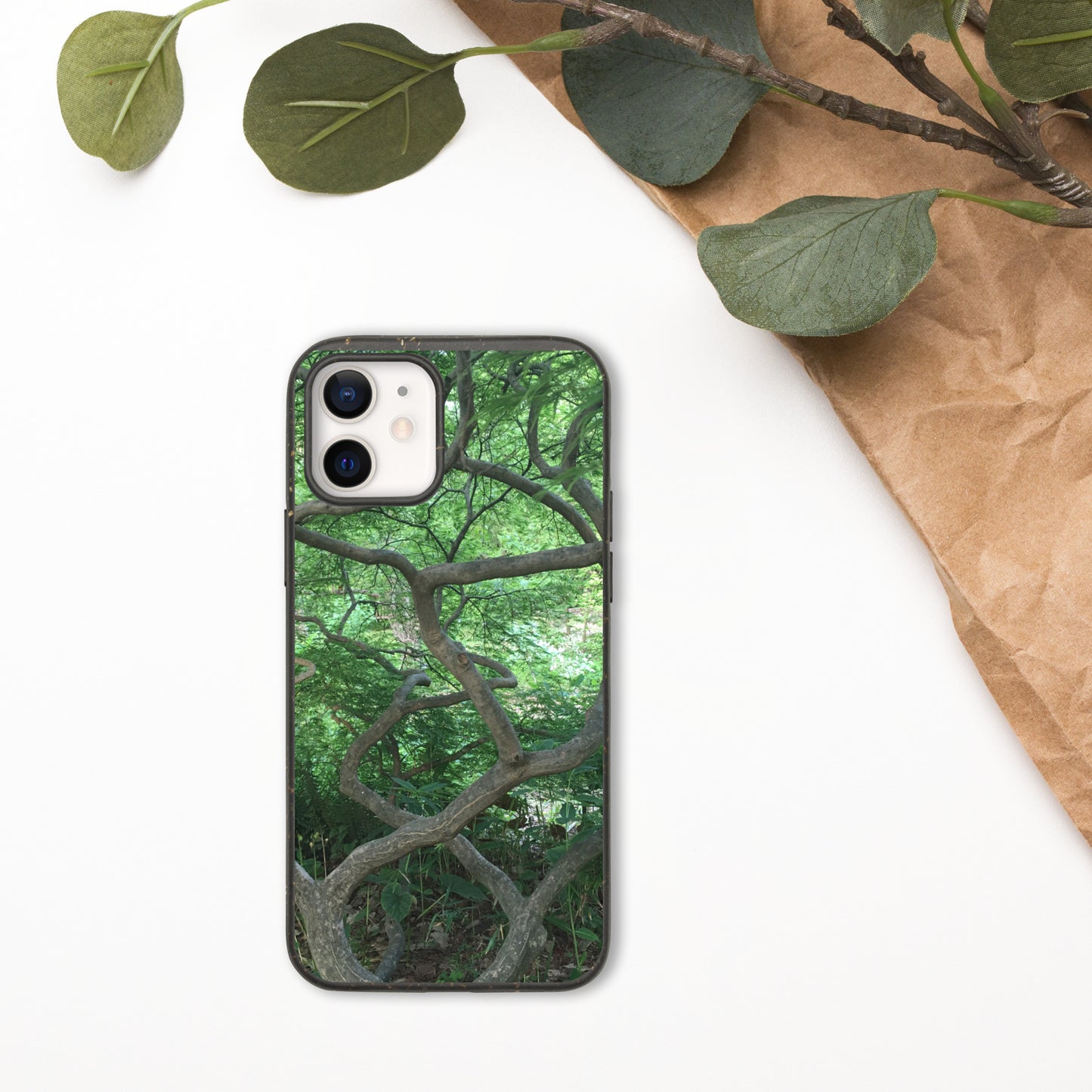 SPECKLED IPHONE CASE : GREEN CASCADING MAPLE TREE