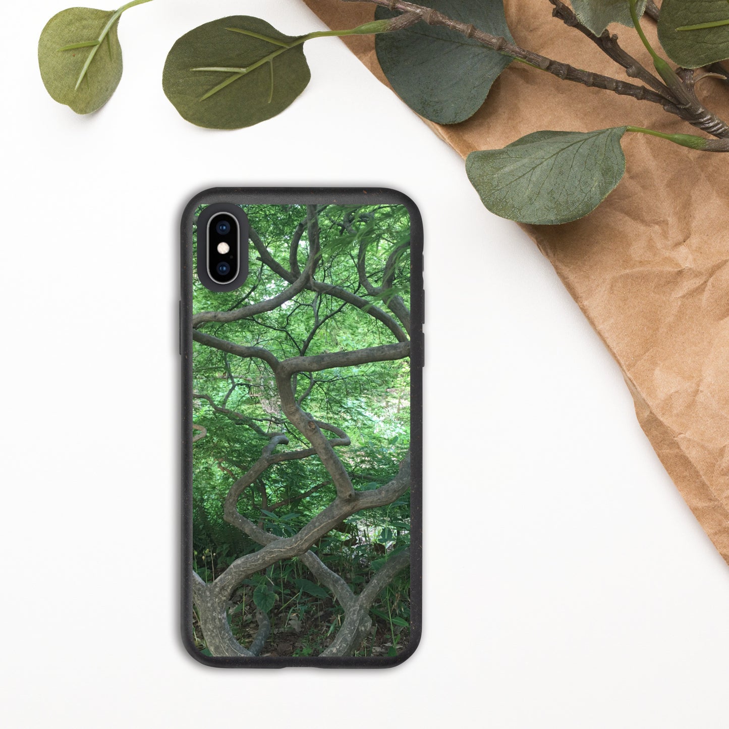 SPECKLED IPHONE CASE : GREEN CASCADING MAPLE TREE