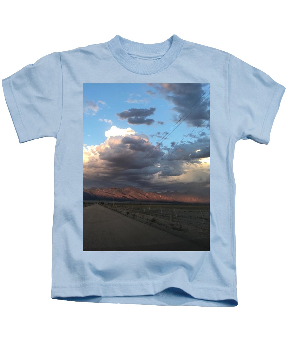 Summer Storm Sunset Crestone - Kids T-Shirt