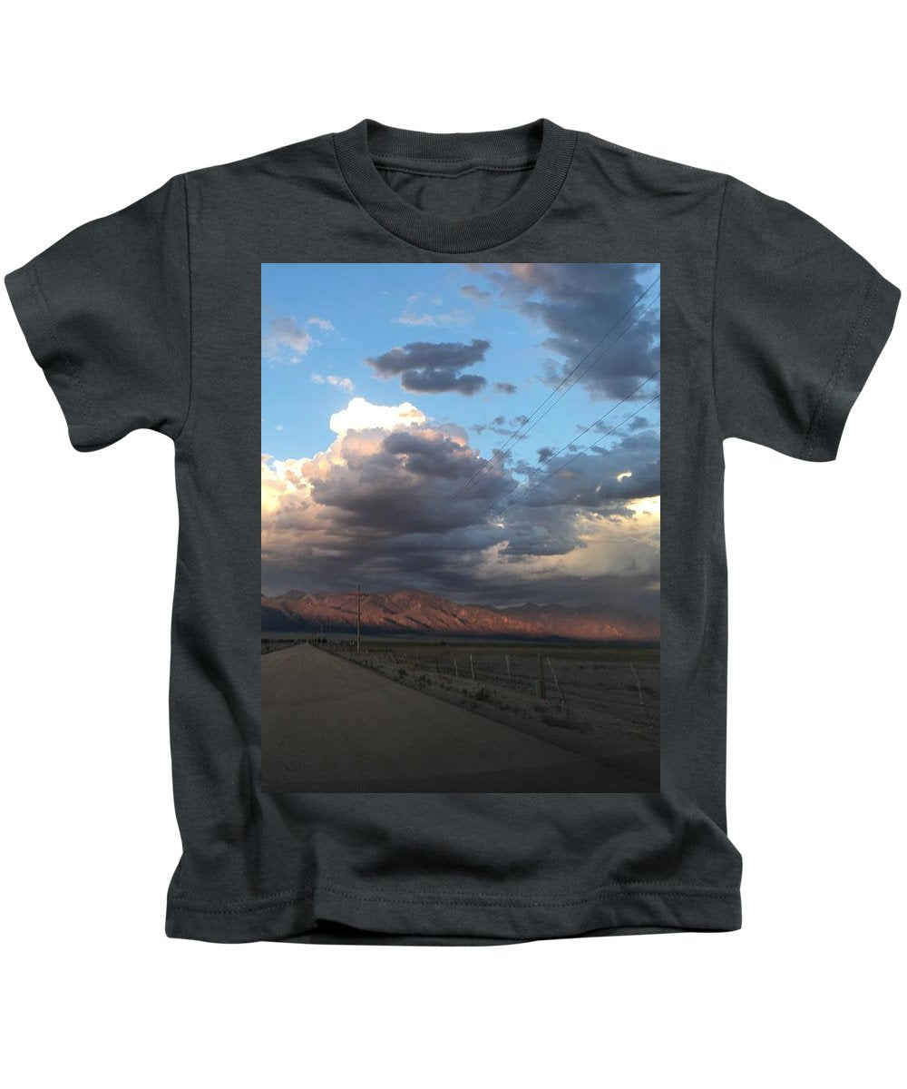 Summer Storm Sunset Crestone - Kids T-Shirt