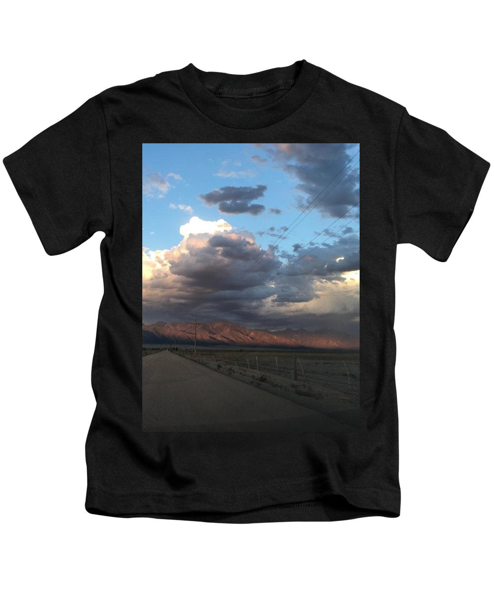 Summer Storm Sunset Crestone - Kids T-Shirt