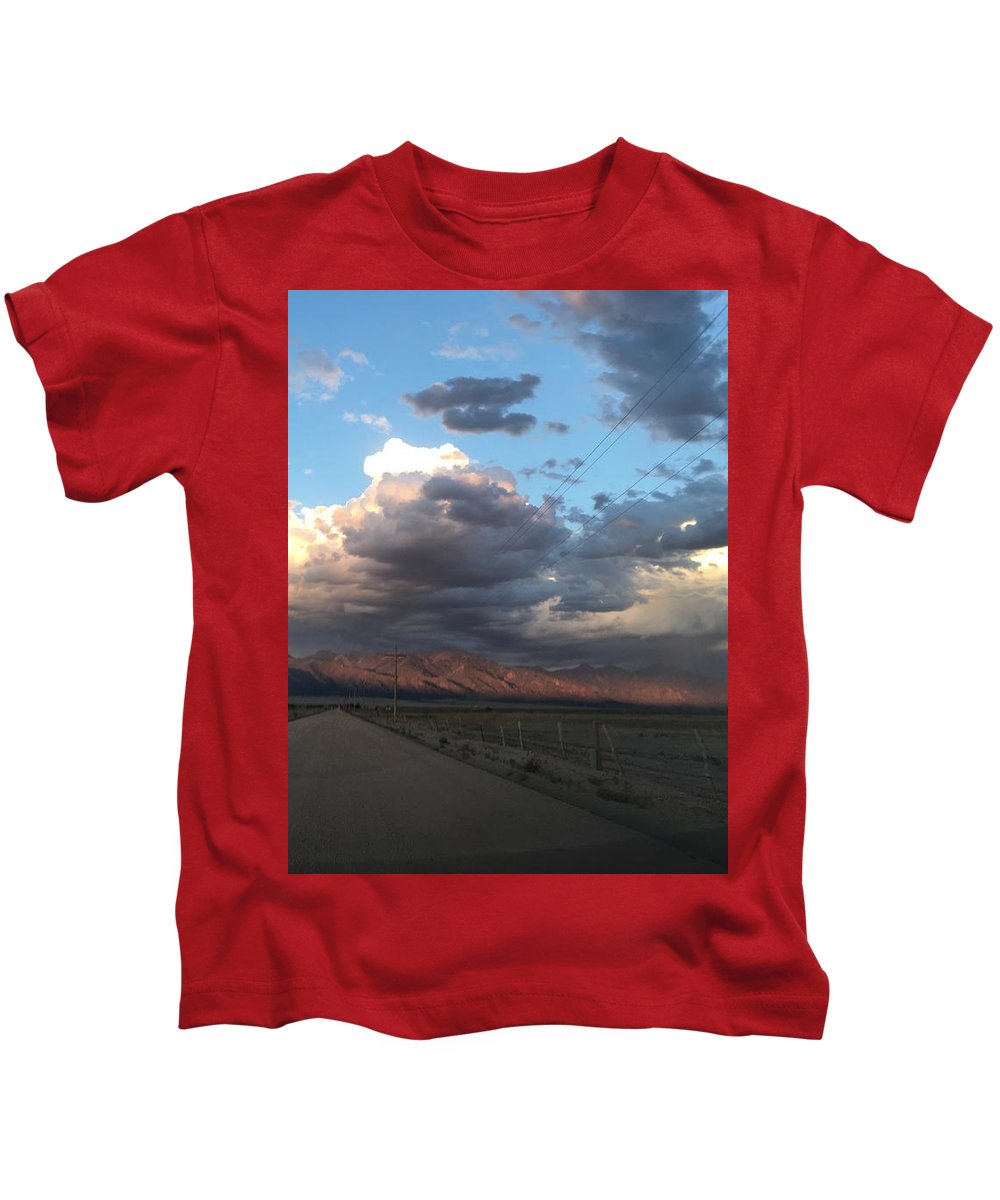 Summer Storm Sunset Crestone - Kids T-Shirt