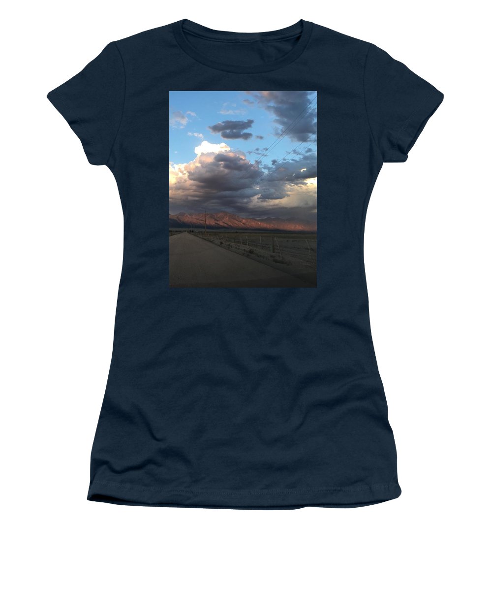 Summer Storm Sunset Crestone - Women's T-Shirt