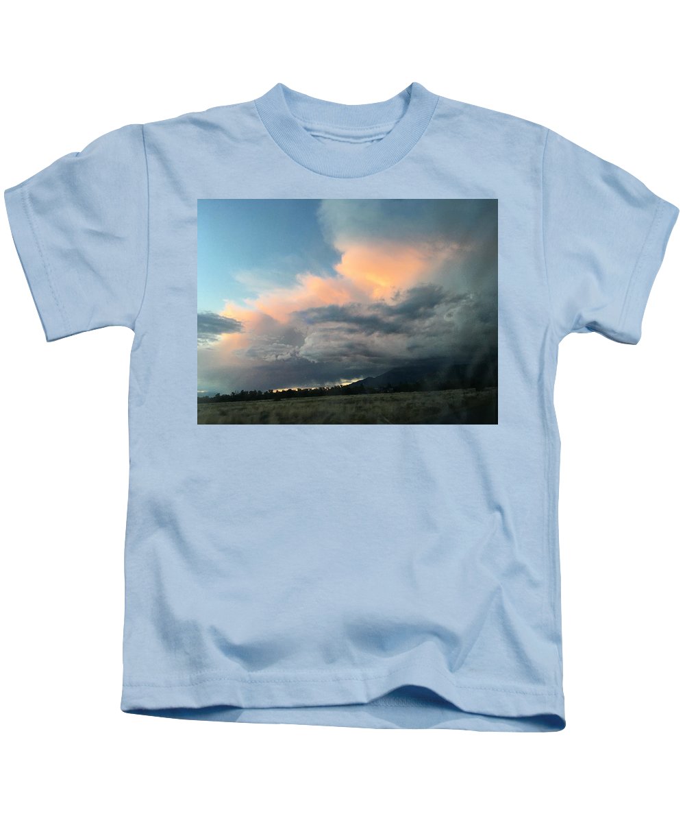 Beautiful Summer Storms Crestone - Kids T-Shirt