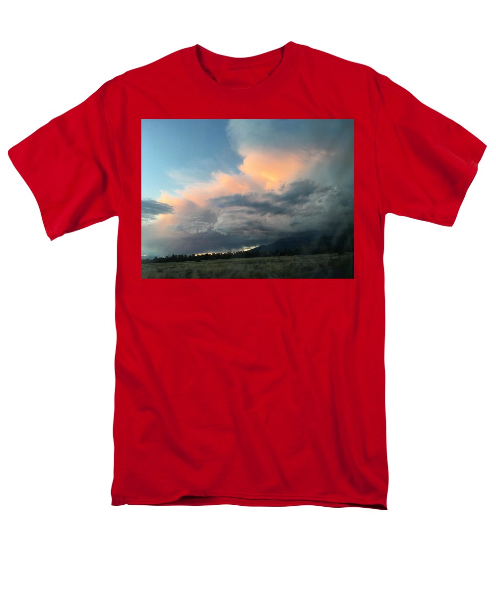 Beautiful Summer Storms Crestone - Men's T-Shirt  (Regular Fit)