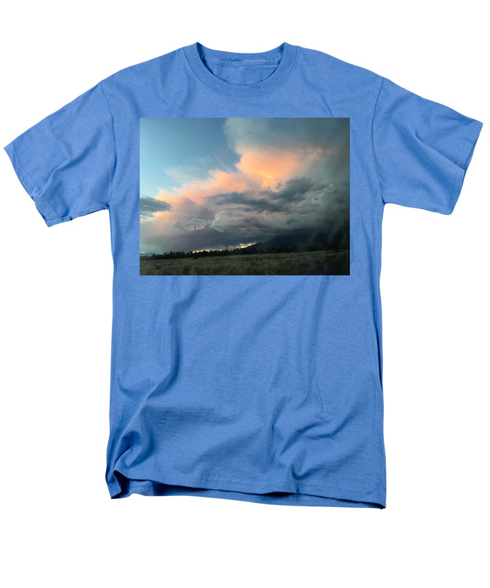 Beautiful Summer Storms Crestone - Men's T-Shirt  (Regular Fit)