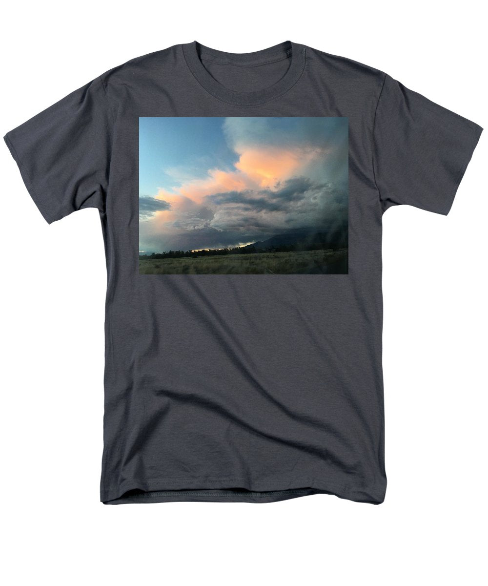 Beautiful Summer Storms Crestone - Men's T-Shirt  (Regular Fit)