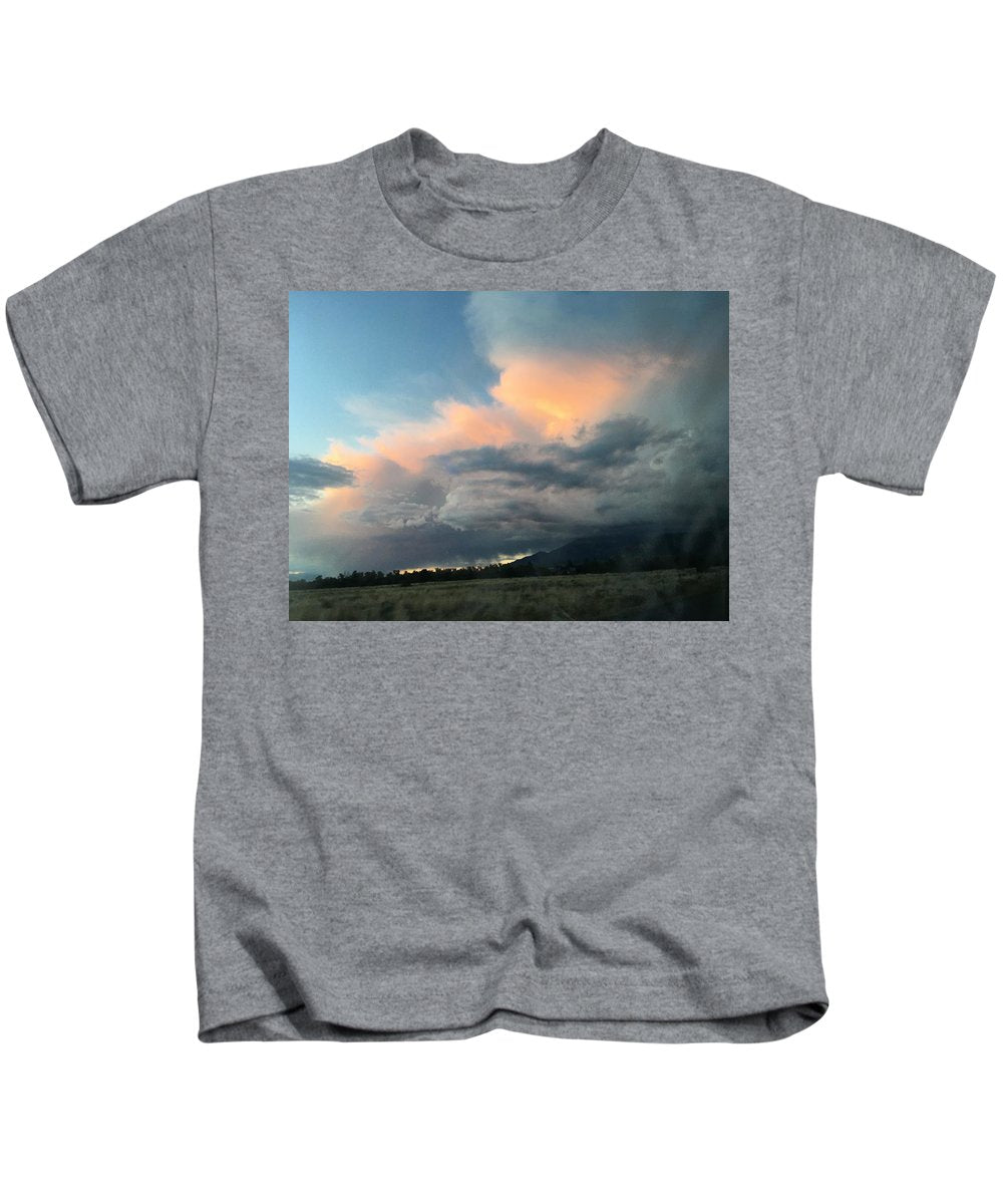 Beautiful Summer Storms Crestone - Kids T-Shirt