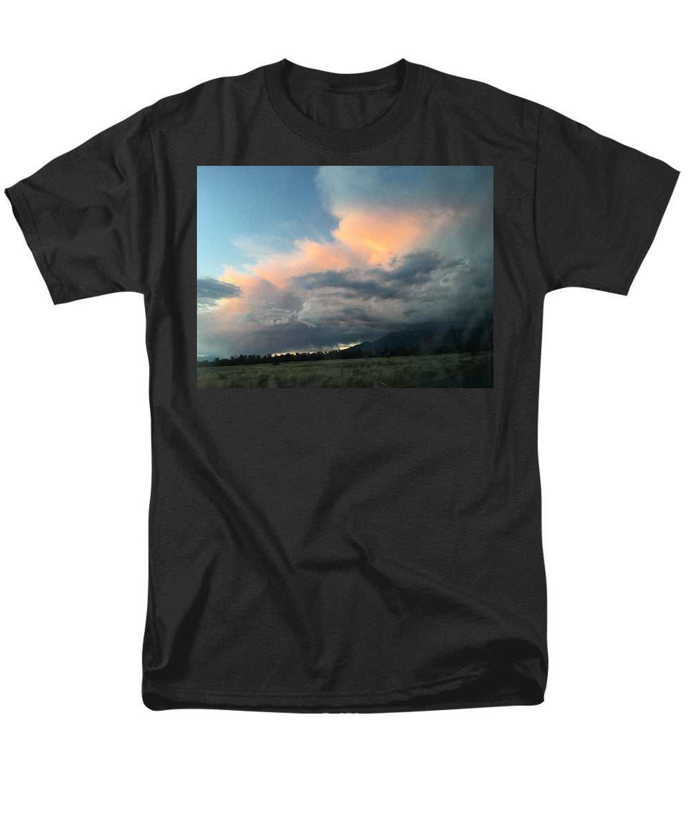 Beautiful Summer Storms Crestone - Men's T-Shirt  (Regular Fit)