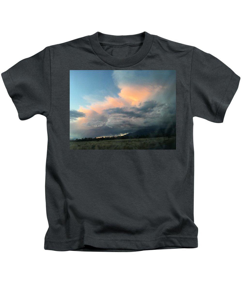 Beautiful Summer Storms Crestone - Kids T-Shirt