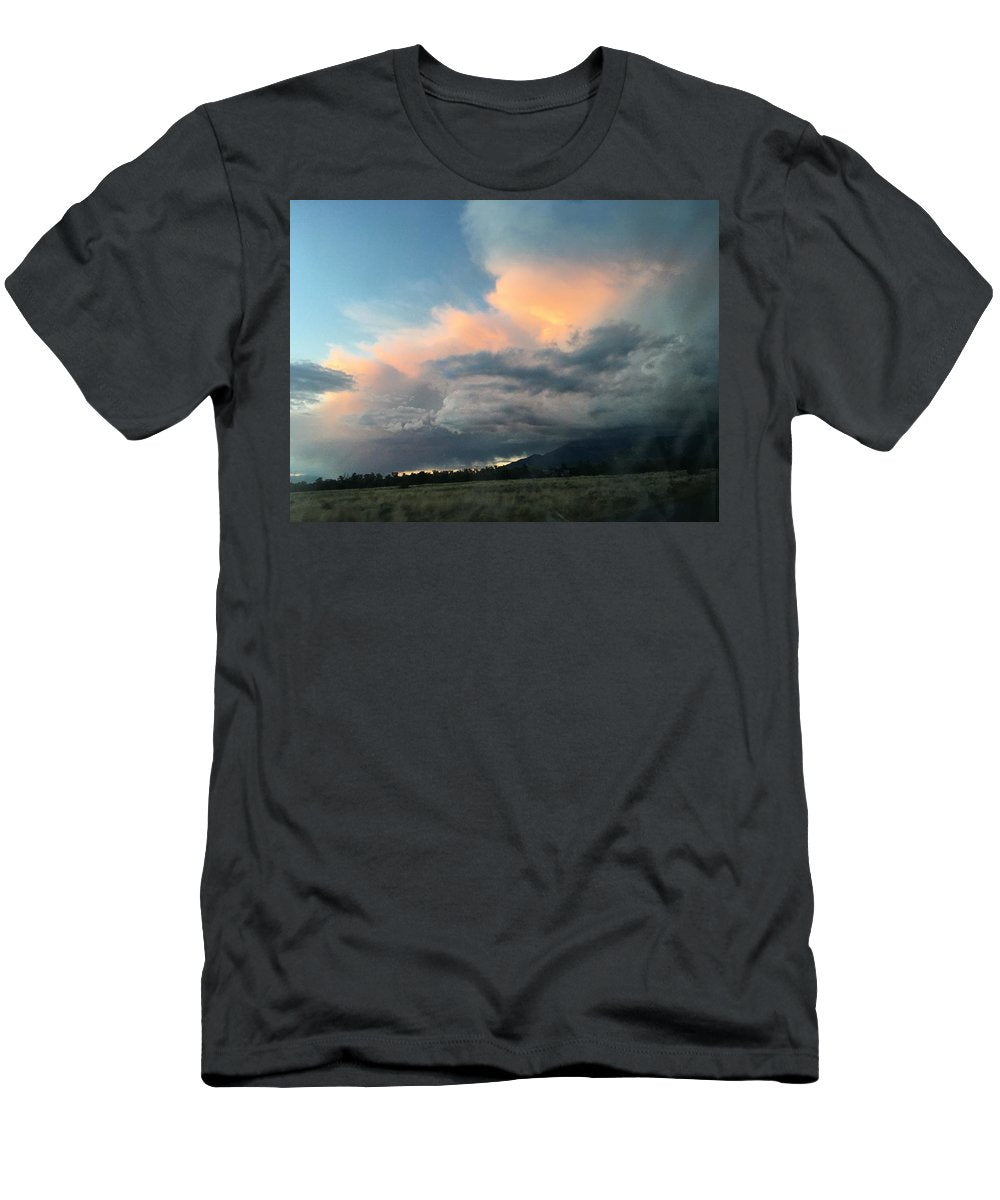 Beautiful Summer Storms Crestone - T-Shirt