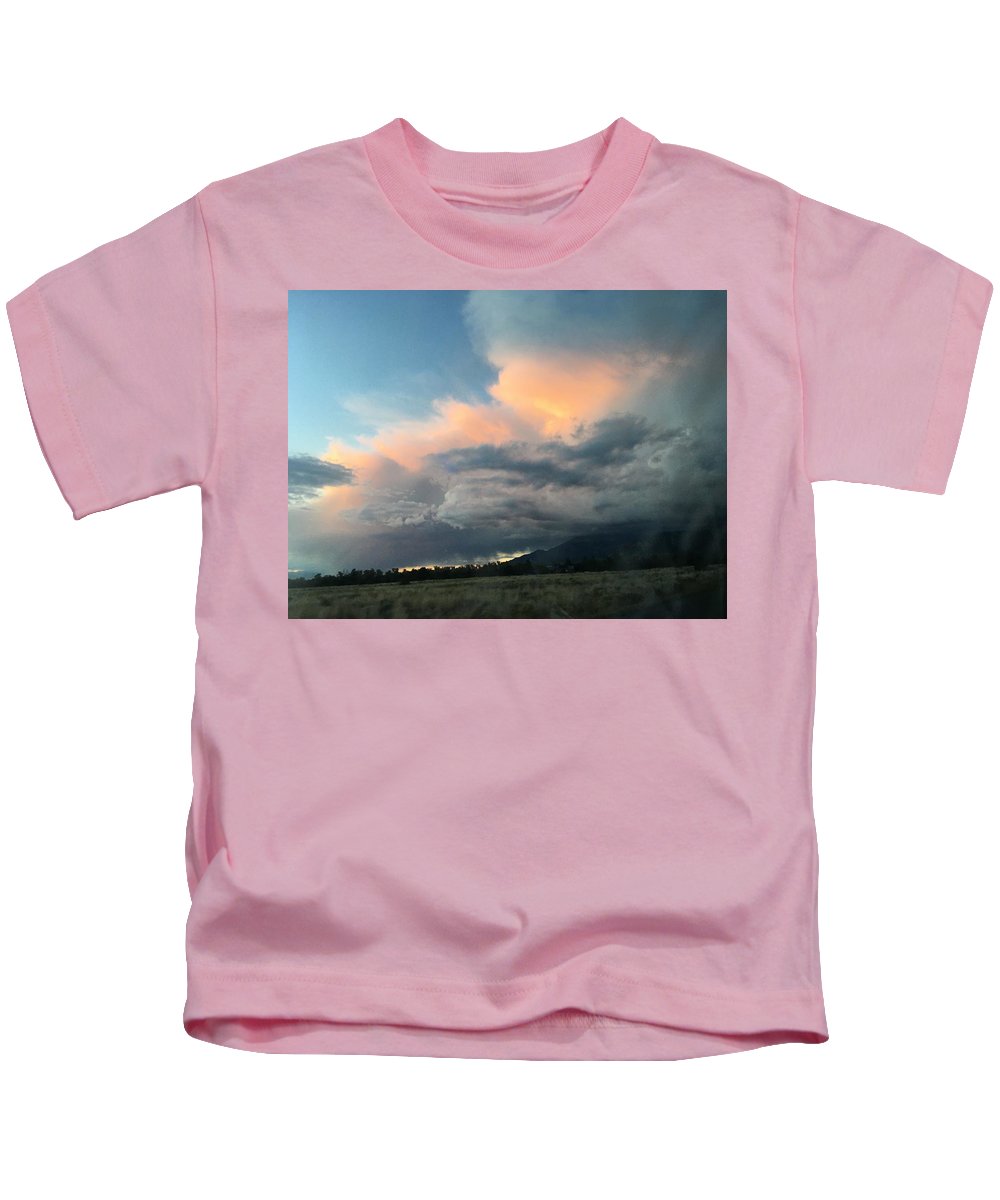 Beautiful Summer Storms Crestone - Kids T-Shirt