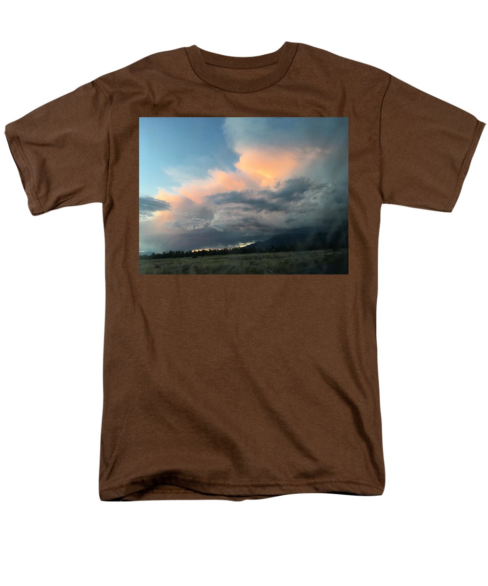 Beautiful Summer Storms Crestone - Men's T-Shirt  (Regular Fit)