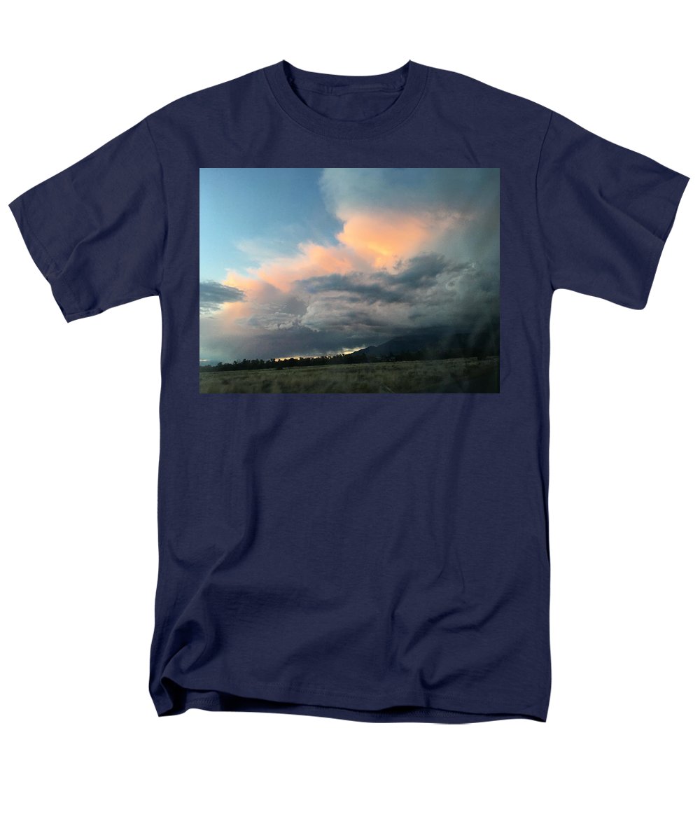 Beautiful Summer Storms Crestone - Men's T-Shirt  (Regular Fit)